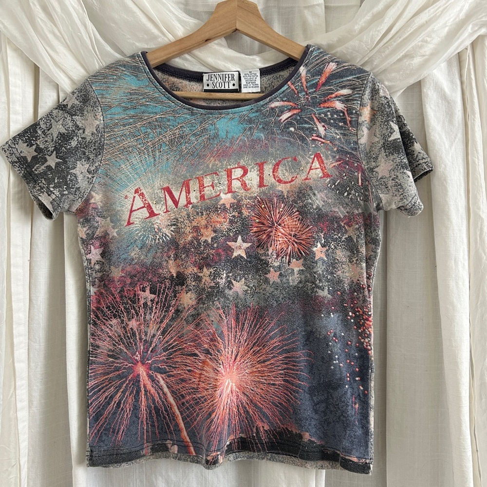 Vintage 90’s 'America' Fireworks Graphic Tee
